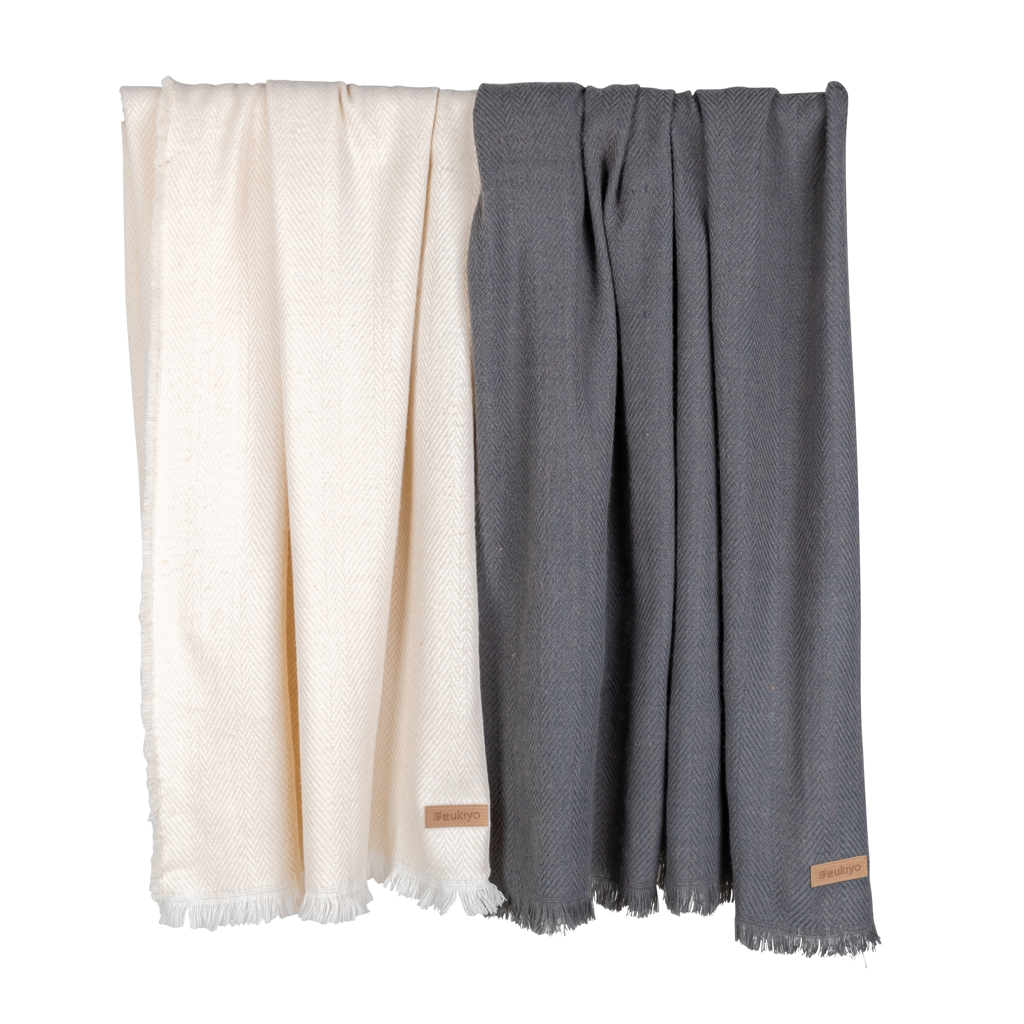 Ukiyo Aware™ Polylana® woven blanket 130x150cm